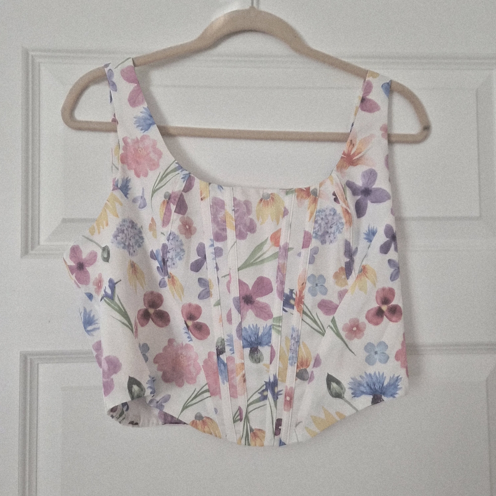 Floral Scoop Neck Crop Top - White Multi